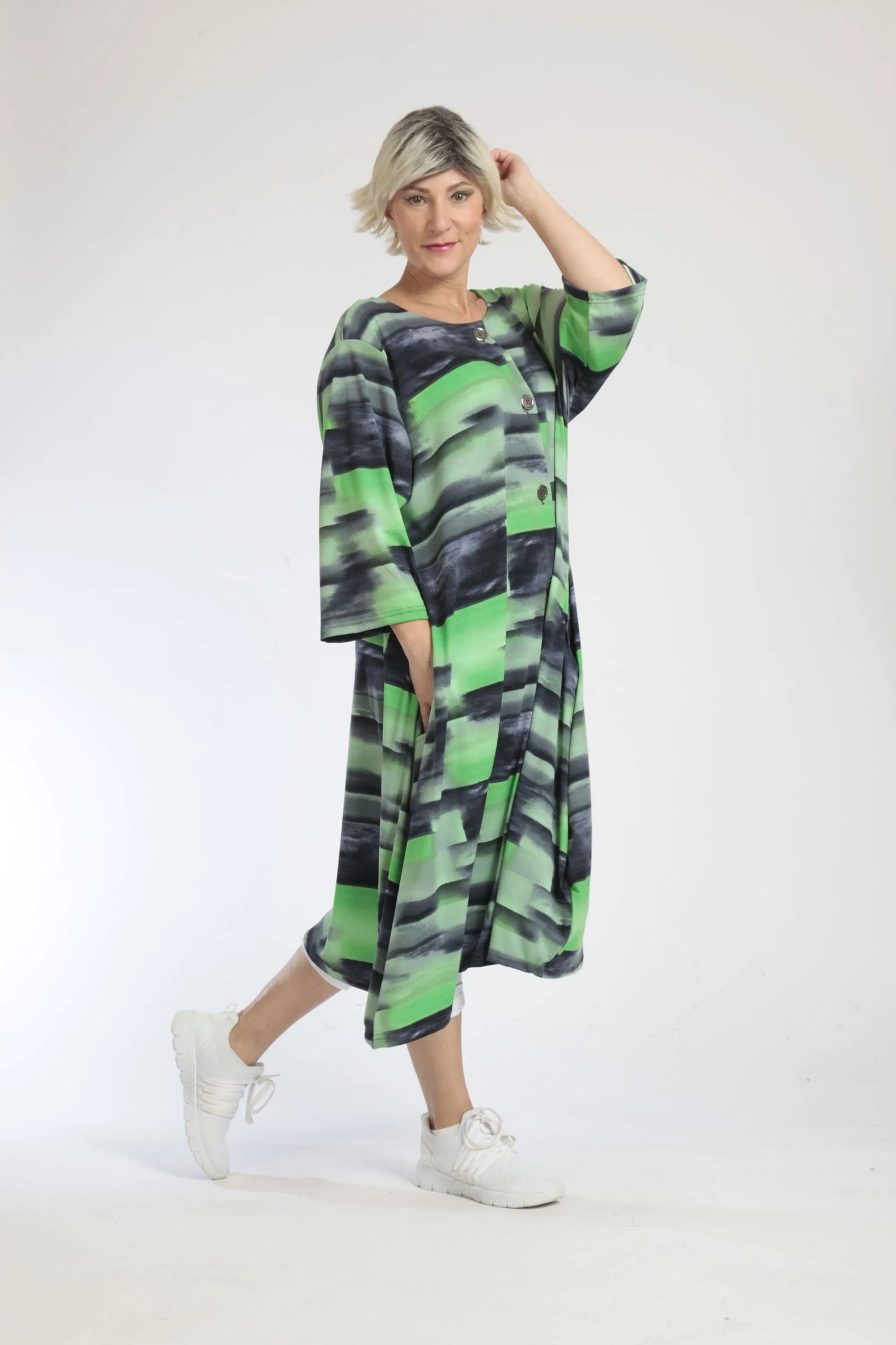 Sommer Mantel in A-Form aus weicher Slinky Qualität, Taria in Grün-Dunkelblau