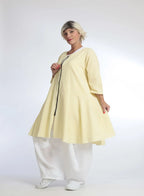 Summer jacket in a rounded shape made of soft seersucker quality, Tessa in yellow