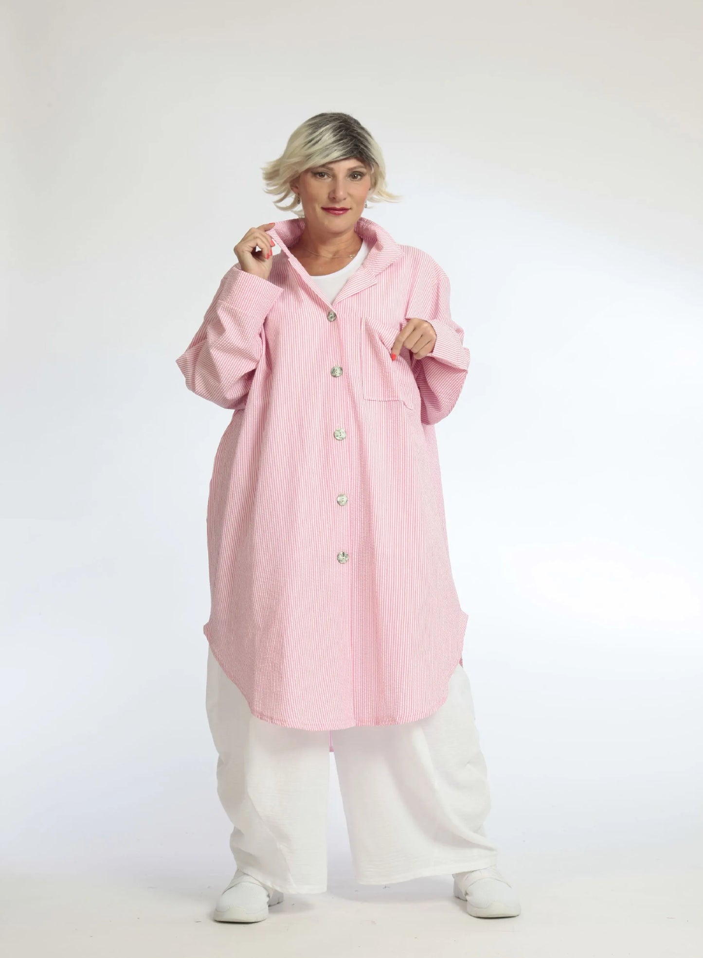Sommer Bluse in gerundeter Form aus weicher Seersucker Qualität, Tessa in Pink