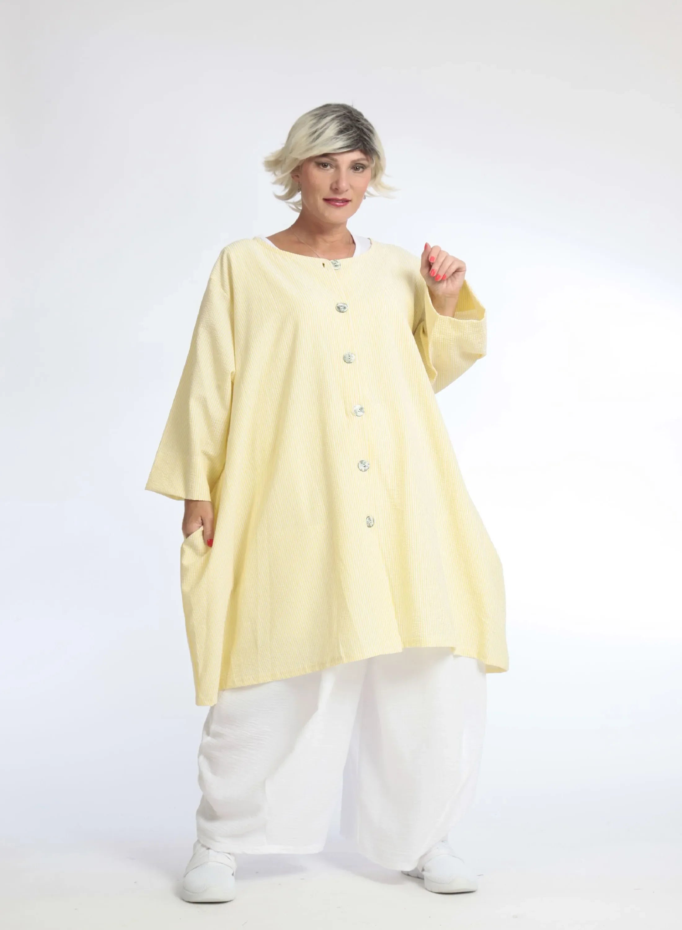 Summer blouse in A-shape made of soft seersucker quality, Tessa in yellow