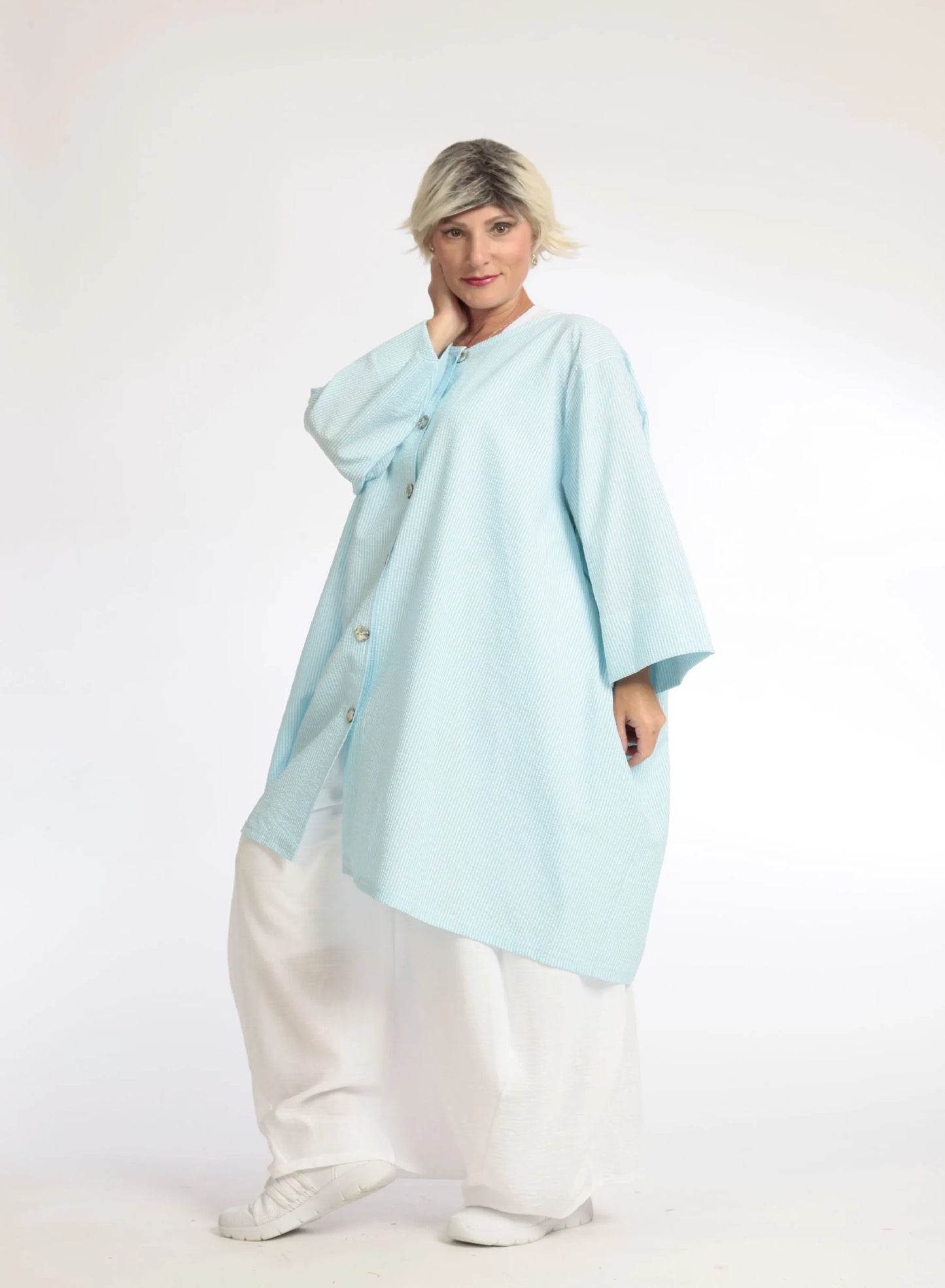Sommer Bluse in A-Form aus weicher Seersucker Qualität, Tessa in Hellblau