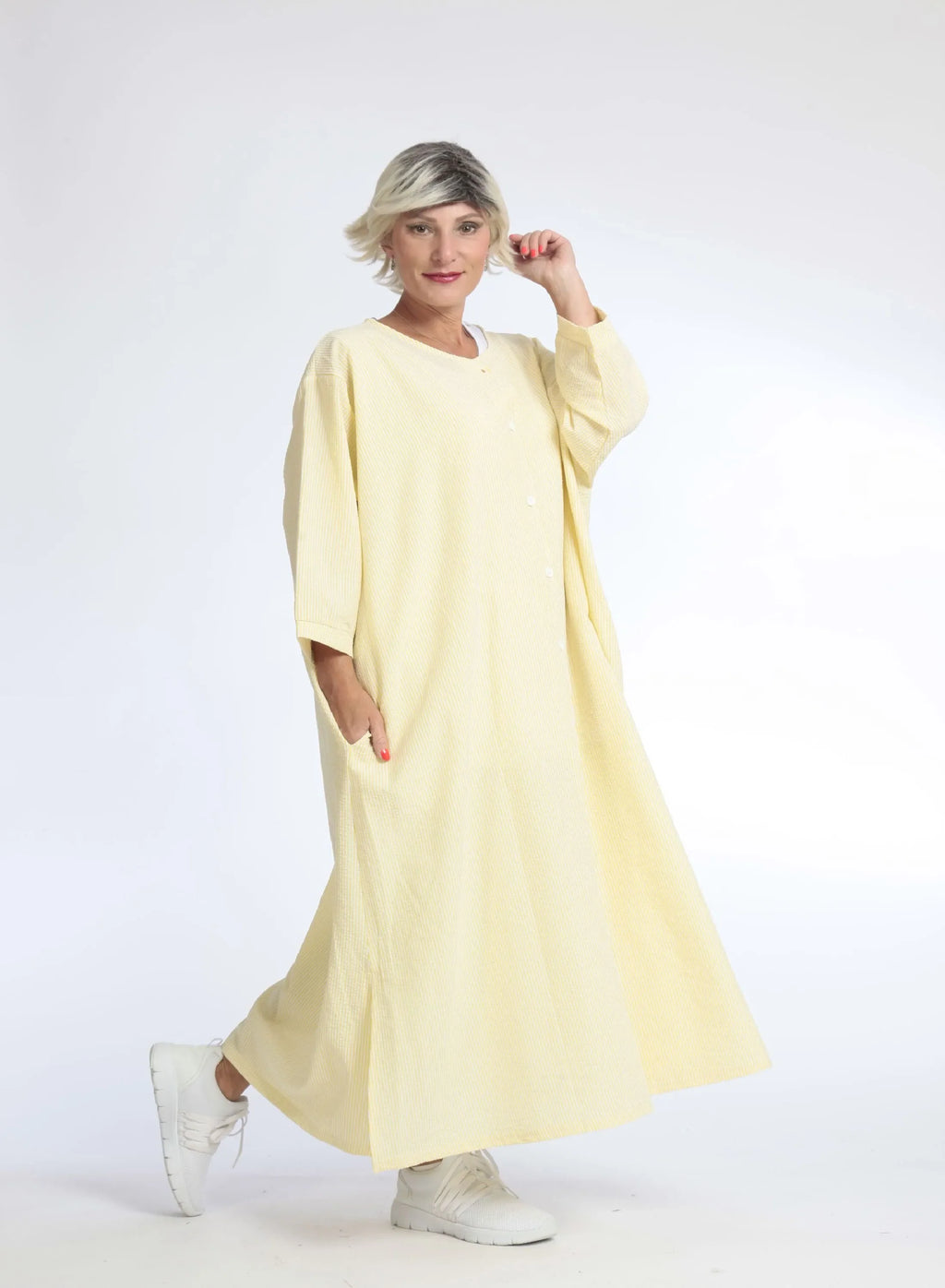 Summer coat in a straight shape made of soft seersucker quality, Tessa in yellow