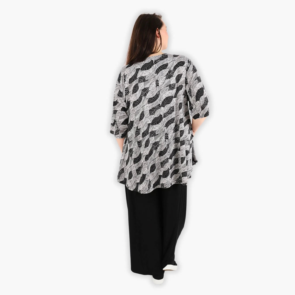 AKH 1892 Shirt, Black and White