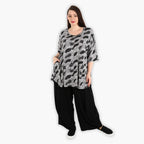 AKH 1892 Shirt, Black and White