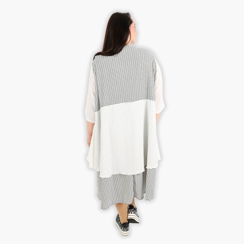 AKH 6734 Dress, White-Black