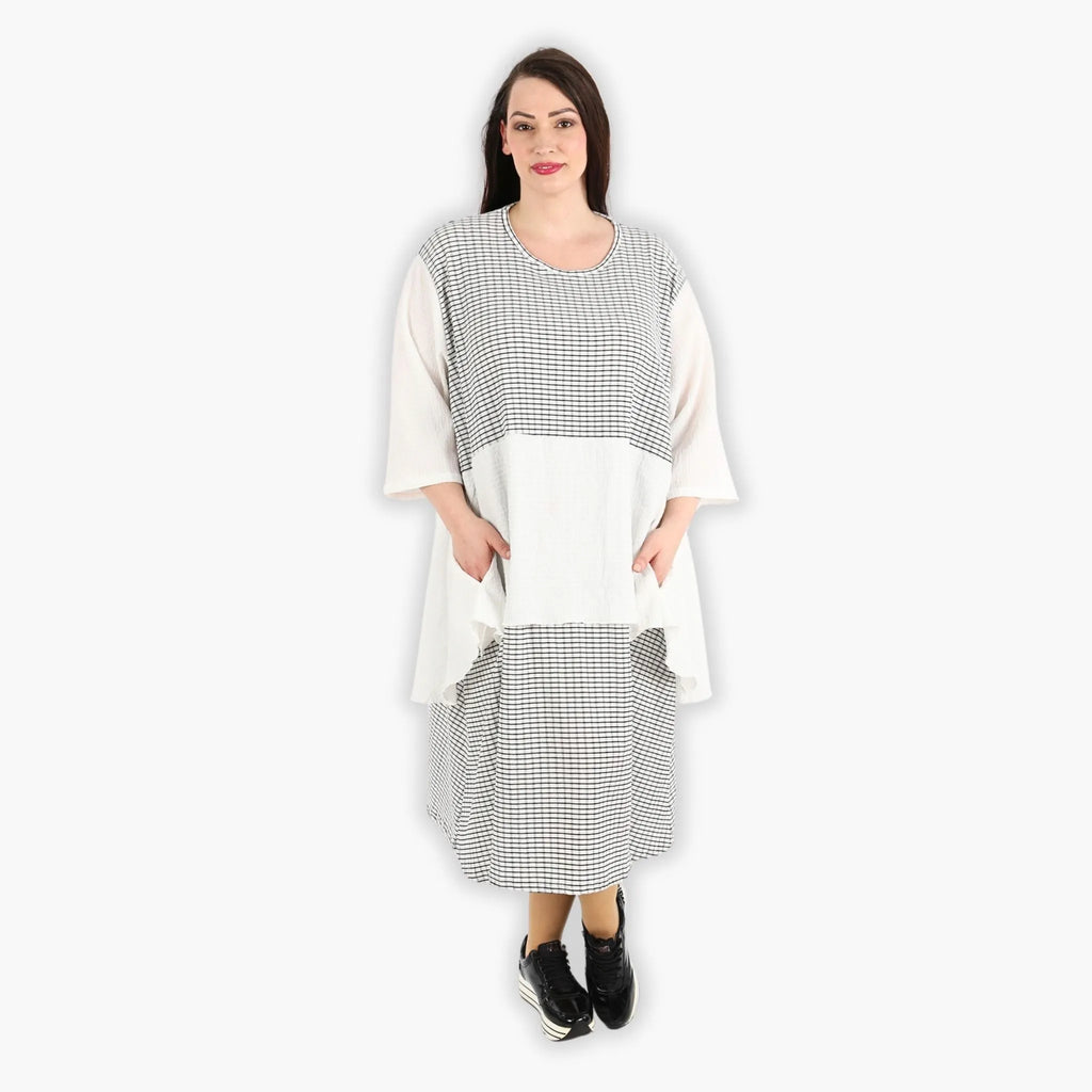 AKH 6734 Dress, White-Black