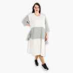 AKH 6734 Dress, White-Black