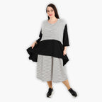 AKH 6734 Dress, Black and White