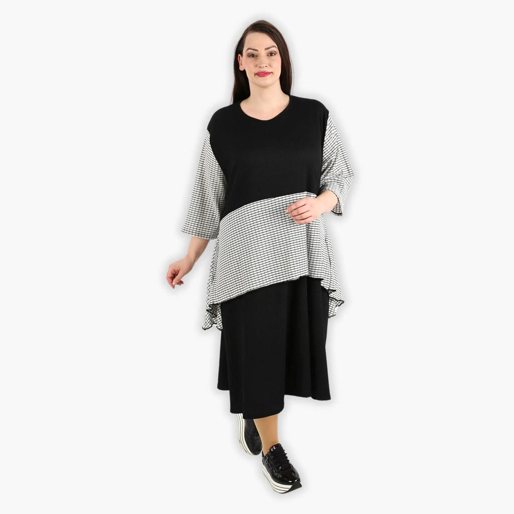 AKH 6734 Dress, Black and White