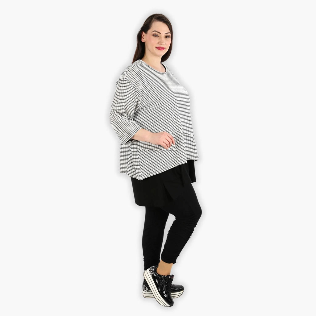 AKH 6932 Big Shirt, White-Black