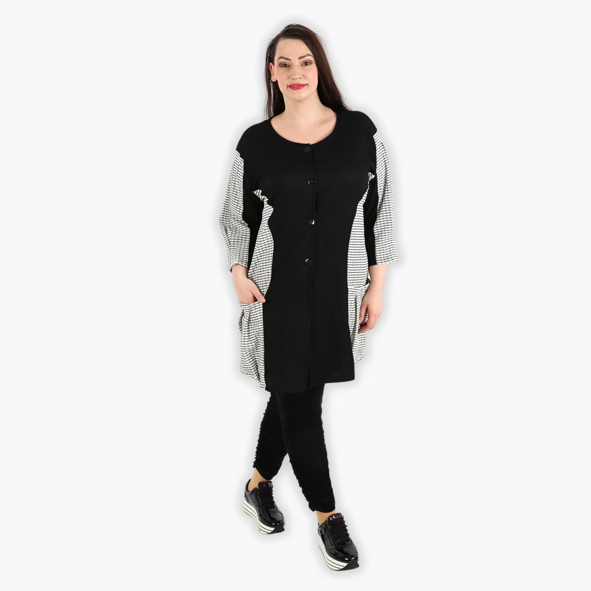 AKH 6933 Jacket, Black and White