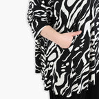 AKH 593 Big Shirt, Black-Ecru