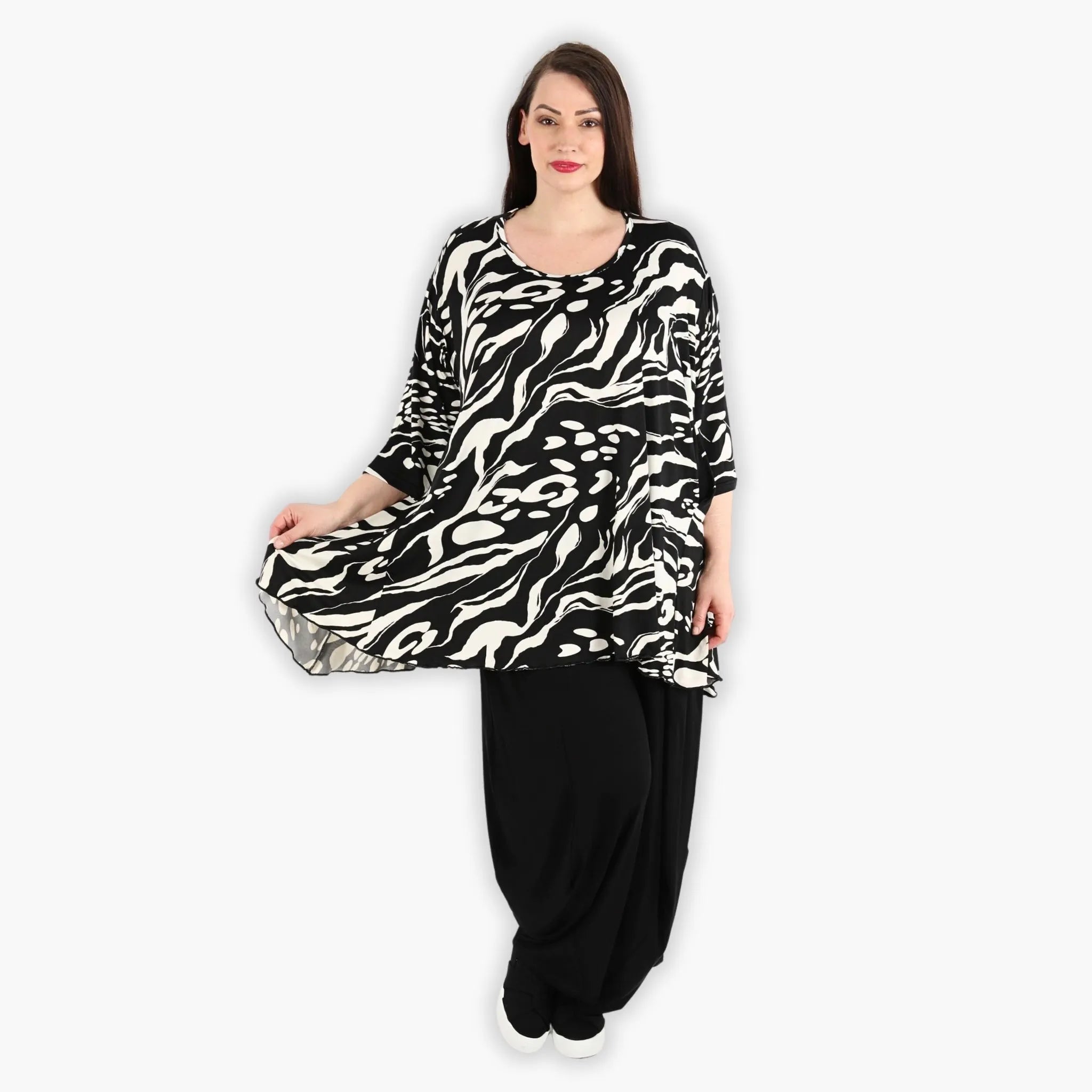 AKH 593 Big Shirt, Black-Ecru