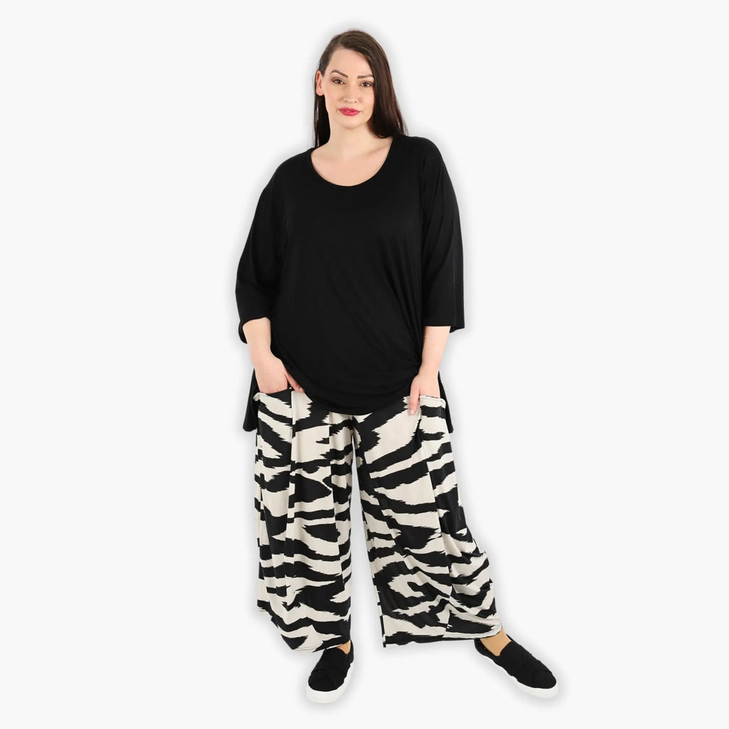 AKH 8069 Trousers, Ecru-Black