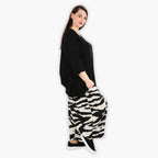 AKH 8069 Trousers, Ecru-Black
