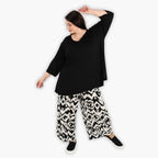 AKH 8069 Trousers, Ecru-Black