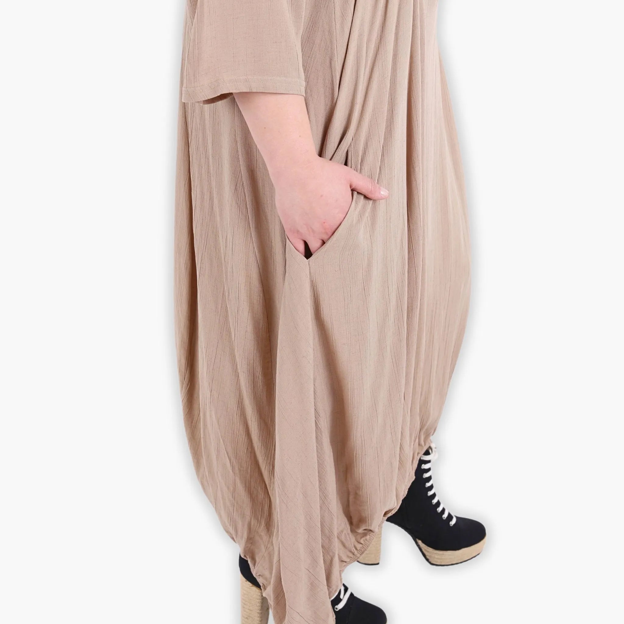 AKH 6736 Dress, Beige