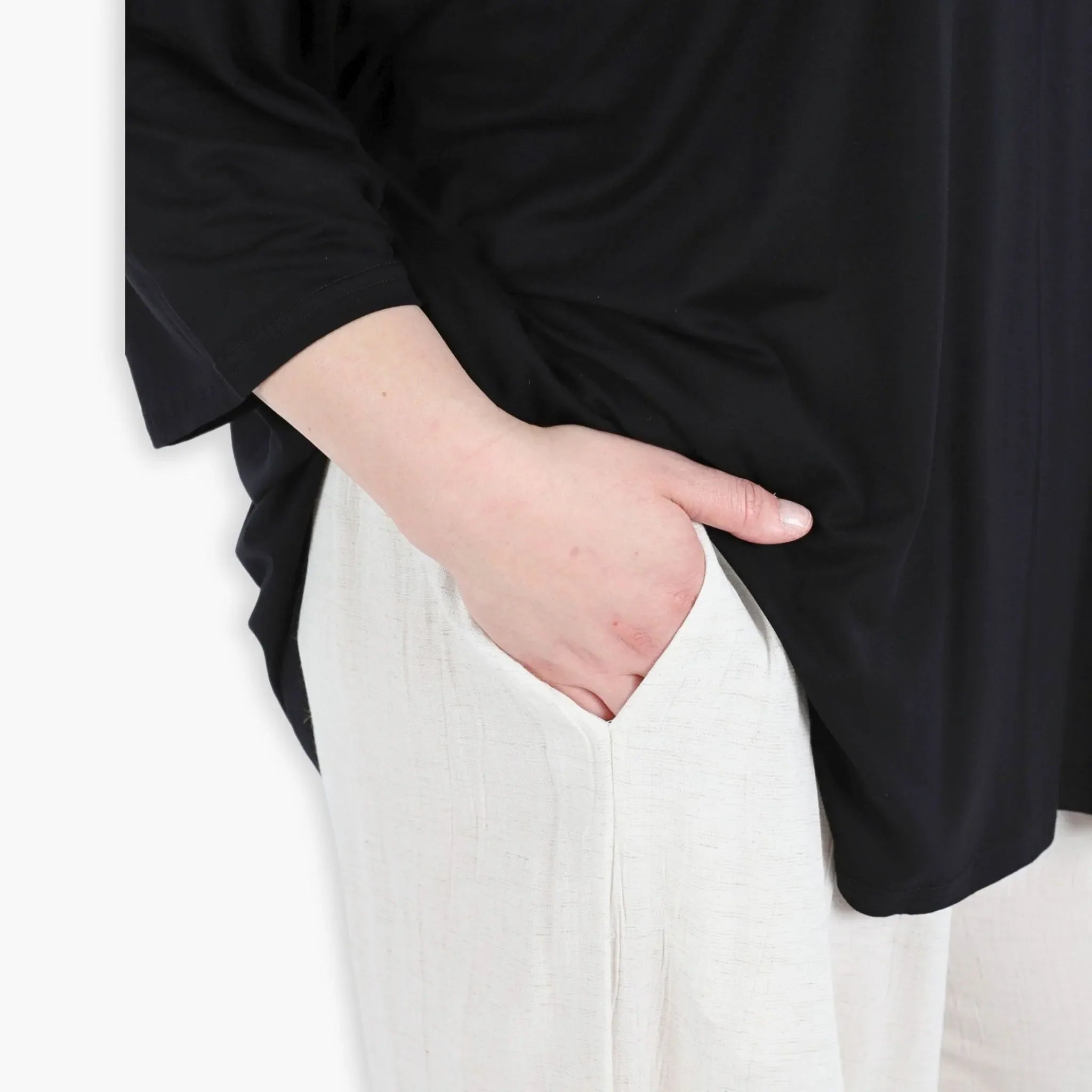 AKH 6927 Trousers, White