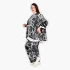 AKH 593 Big Shirt, Black and White