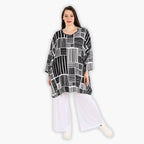 AKH 6909 Big Shirt, Black and White