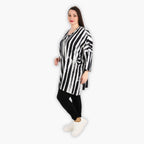AKH 6909 Big Shirt, Black and White