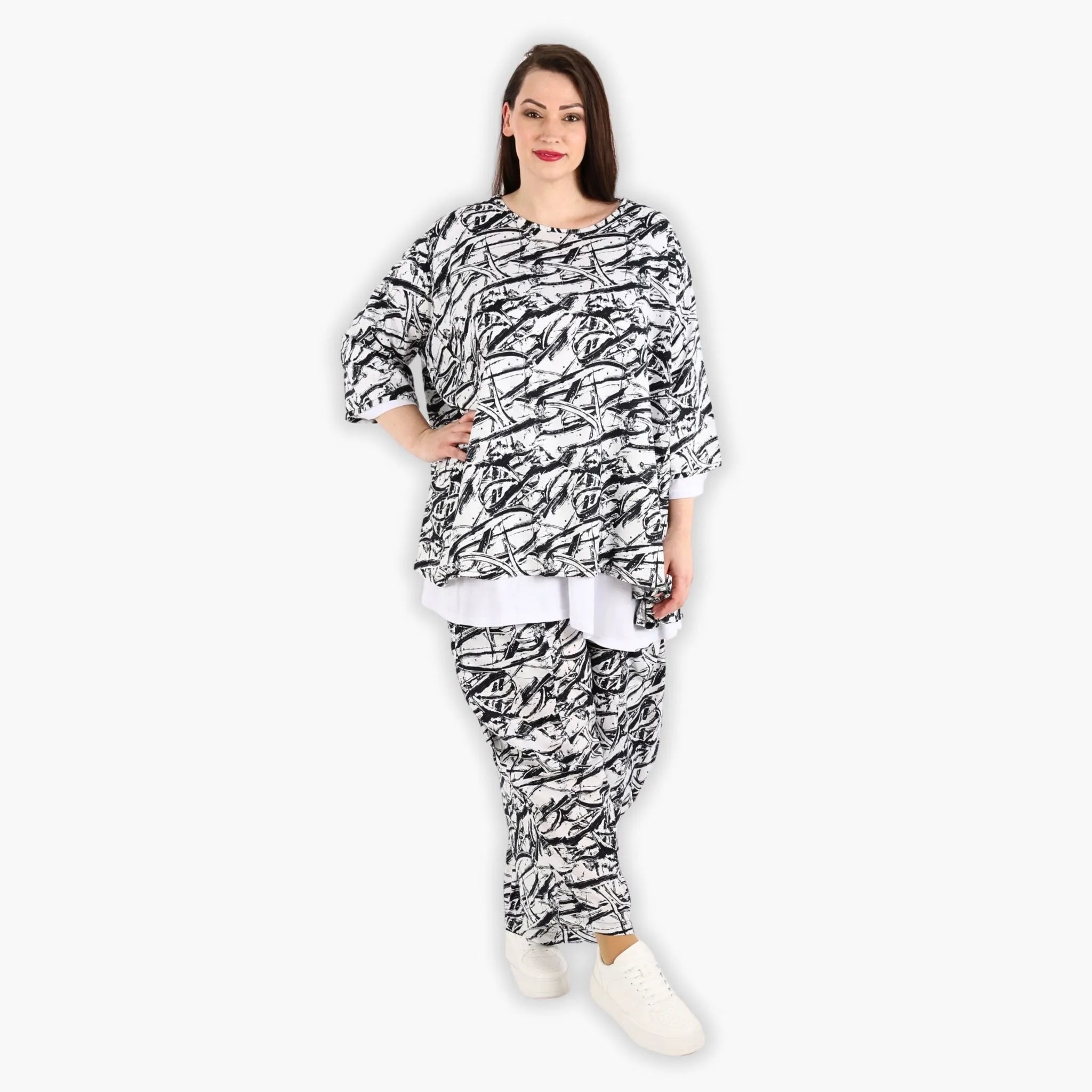 AKH 593 Big Shirt, Black and White