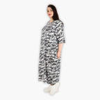 AKH 1926 dress, black and white