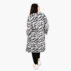 AKH 6906 Blouse, Black and White