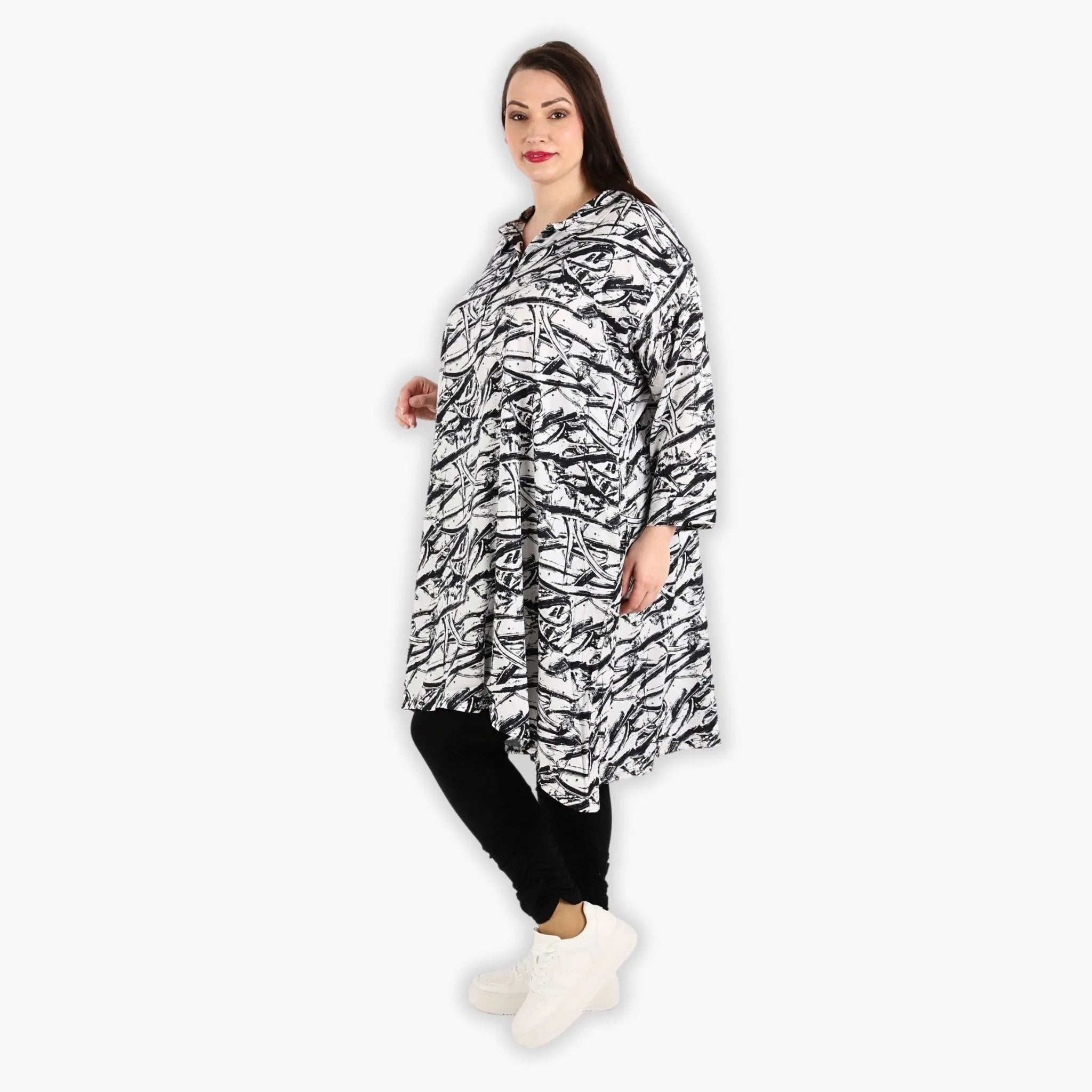 AKH 6906 Blouse, Black and White