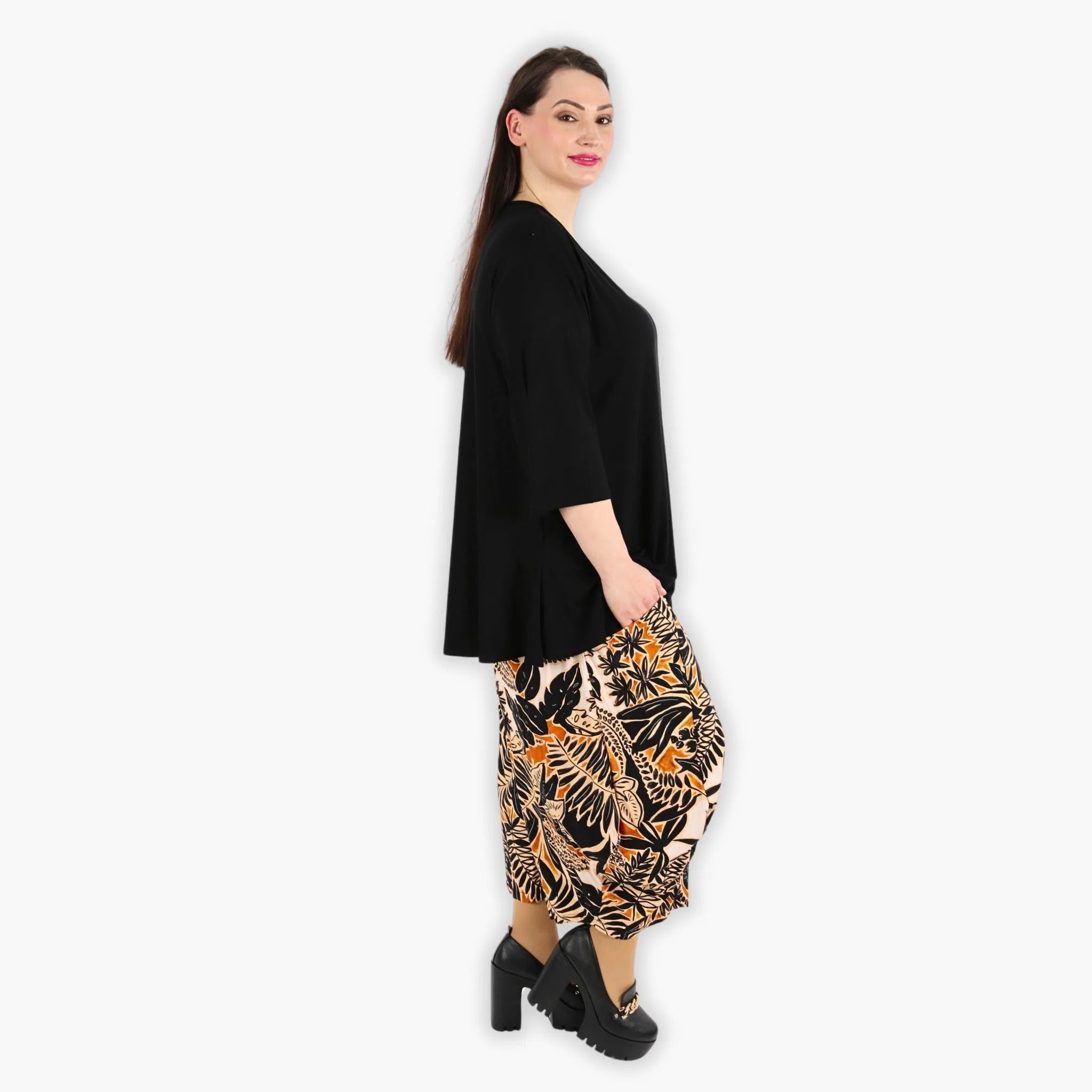 Pantalon AKH 8069, noir-cognac-beige