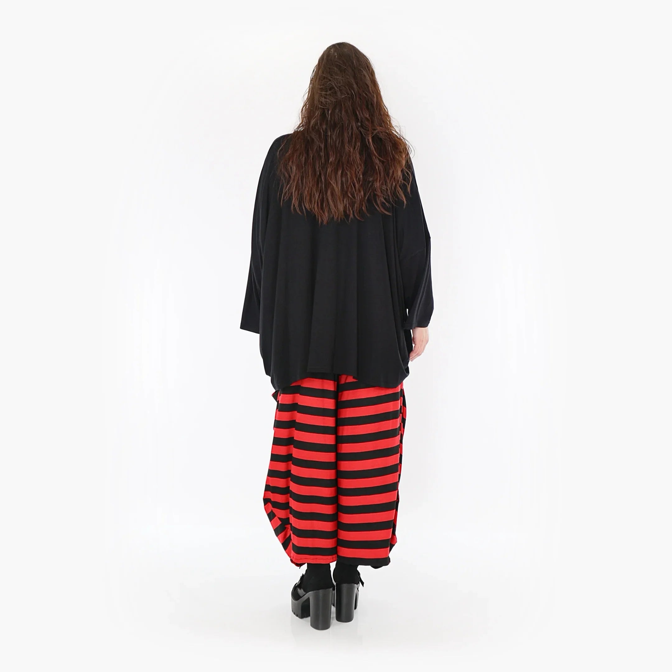 AKH 8069 Trousers, Black-Red