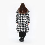AKH 1776 Coat, Black and White