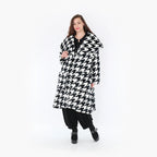 AKH 1776 Coat, Black and White
