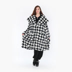 AKH 1776 Coat, Black and White