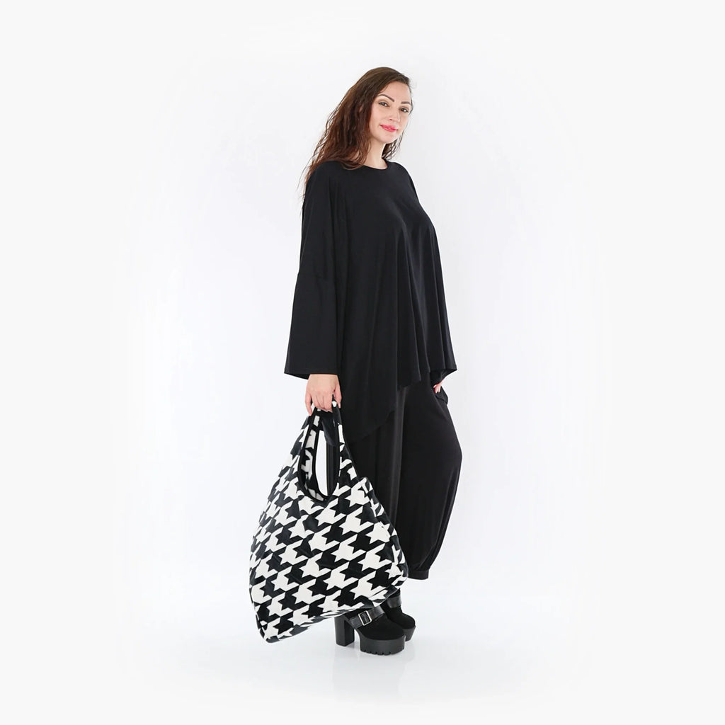 AKH 8010 bag, black and white