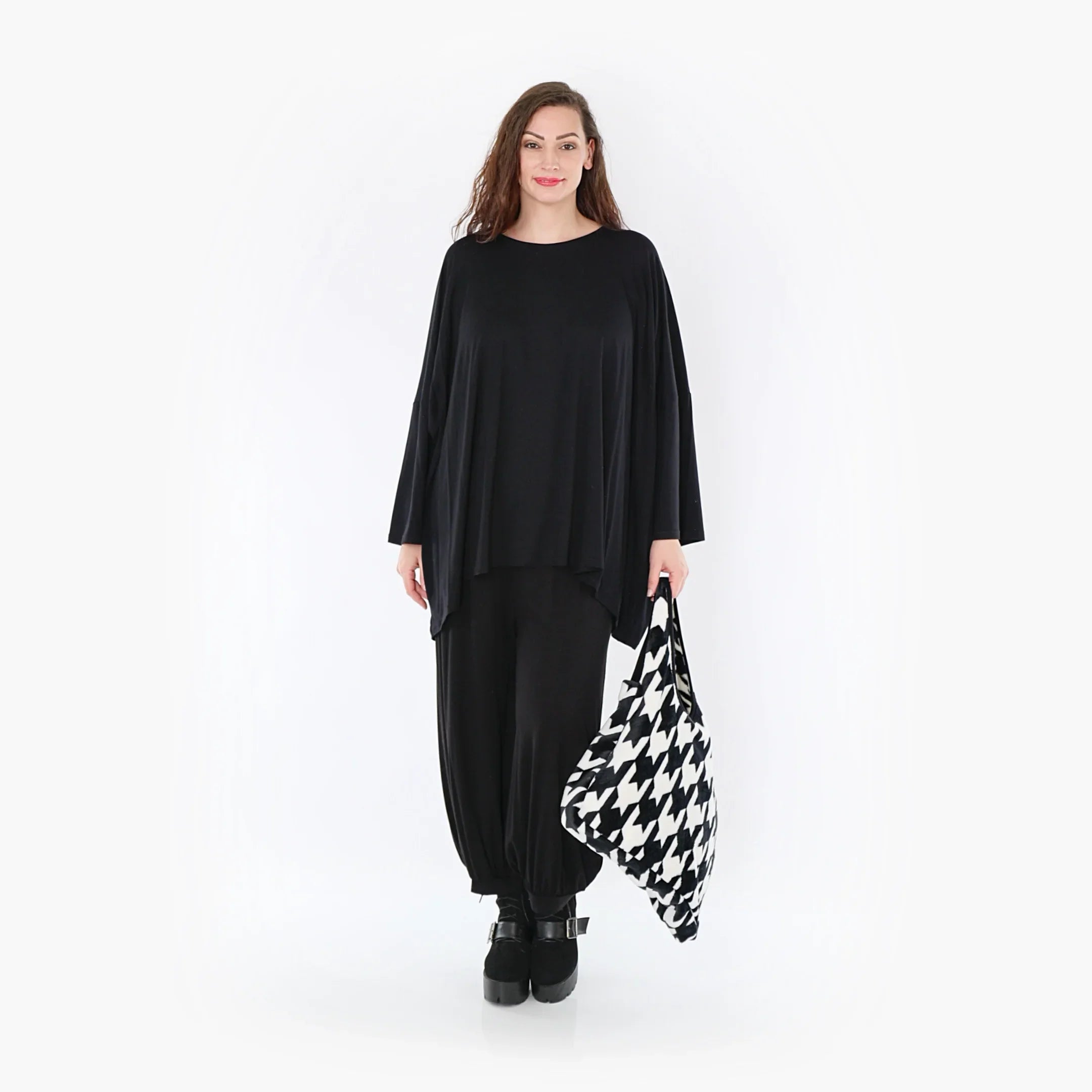AKH 8010 bag, black and white