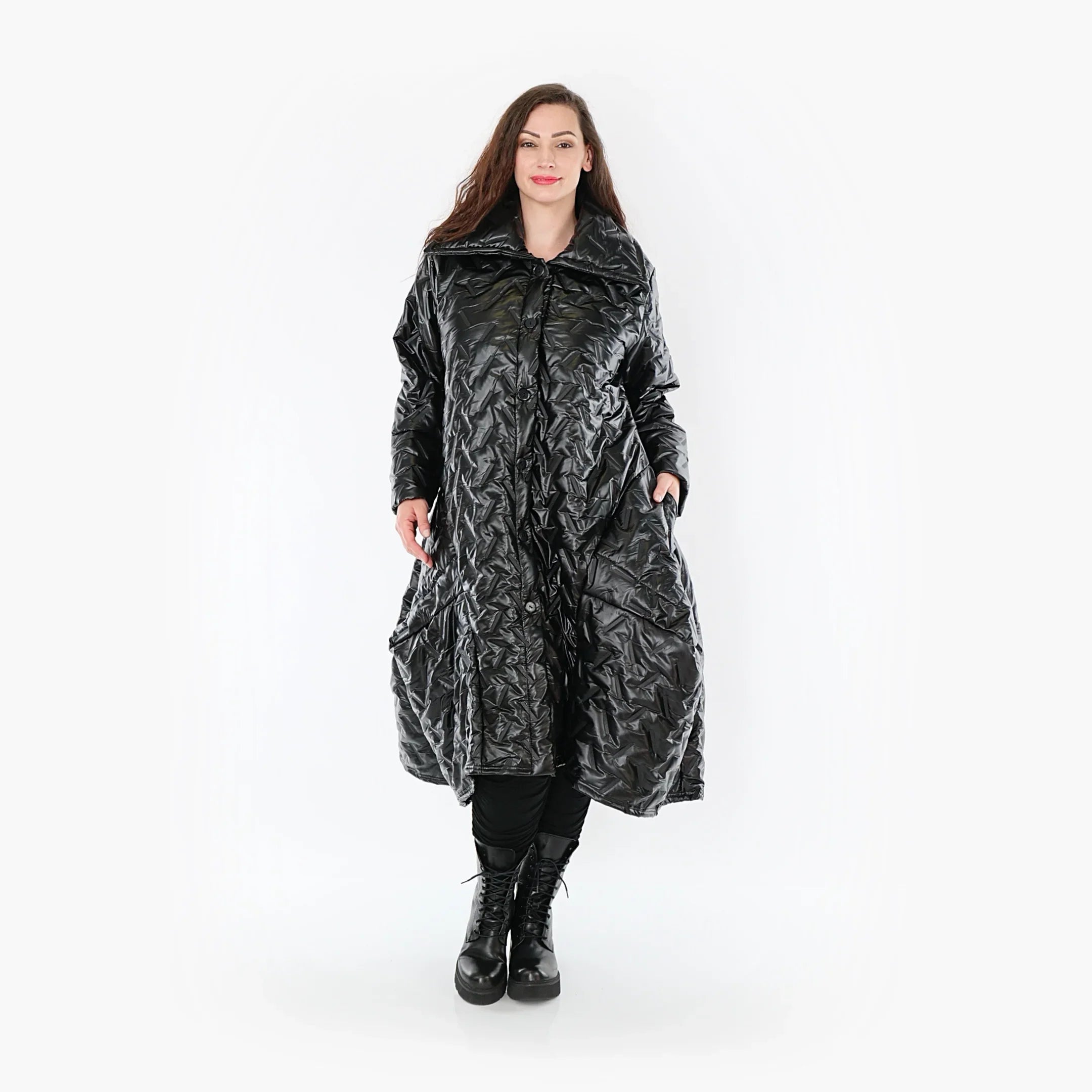 AKH 3023 Coat, Black