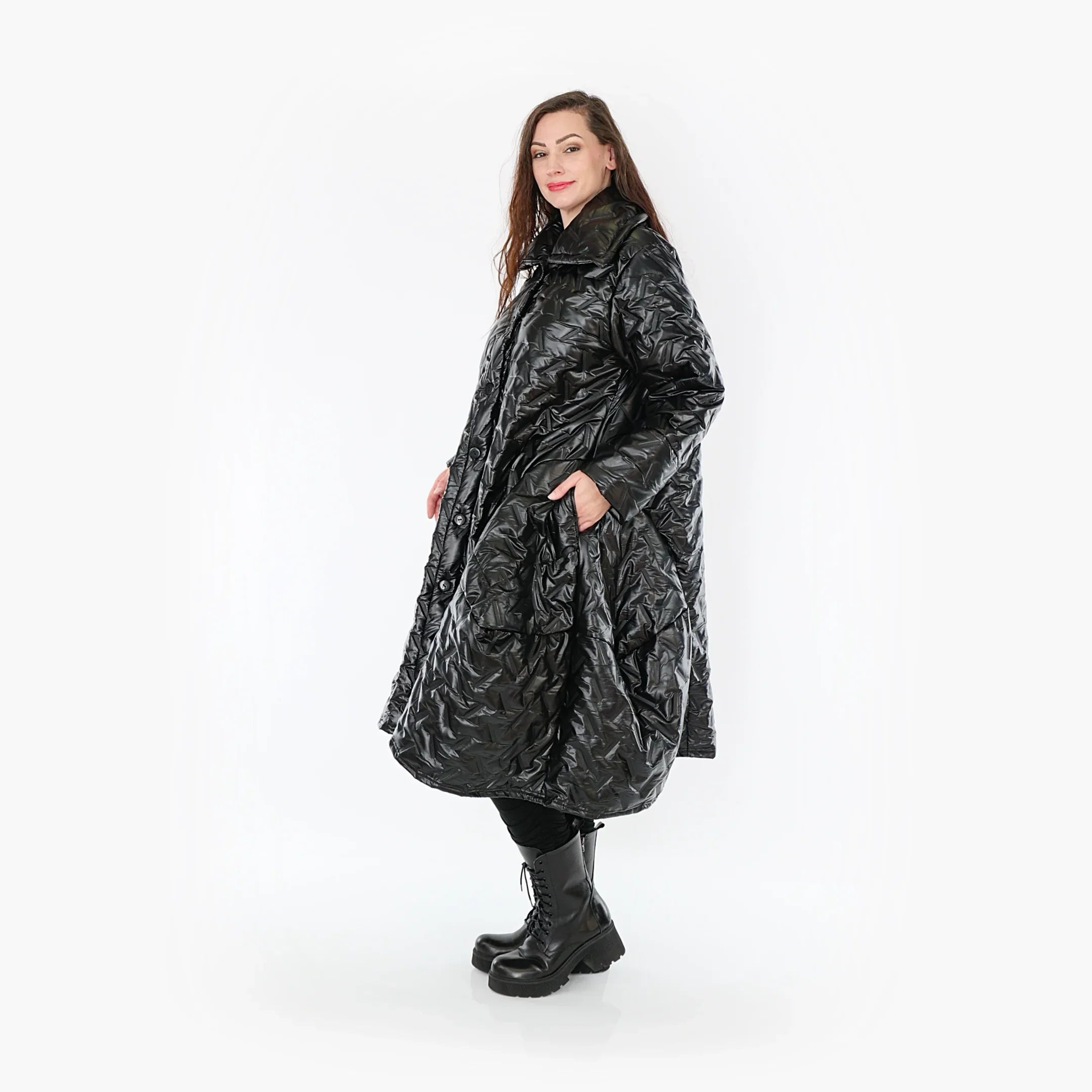 AKH 3023 Coat, Black