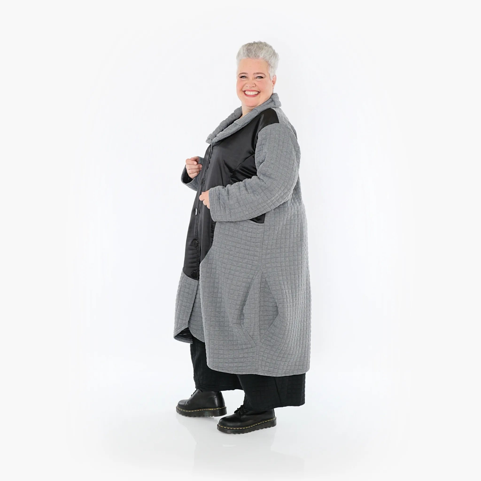 AKH Fashion Mantel 6885 Monique, Grau/Schwarz