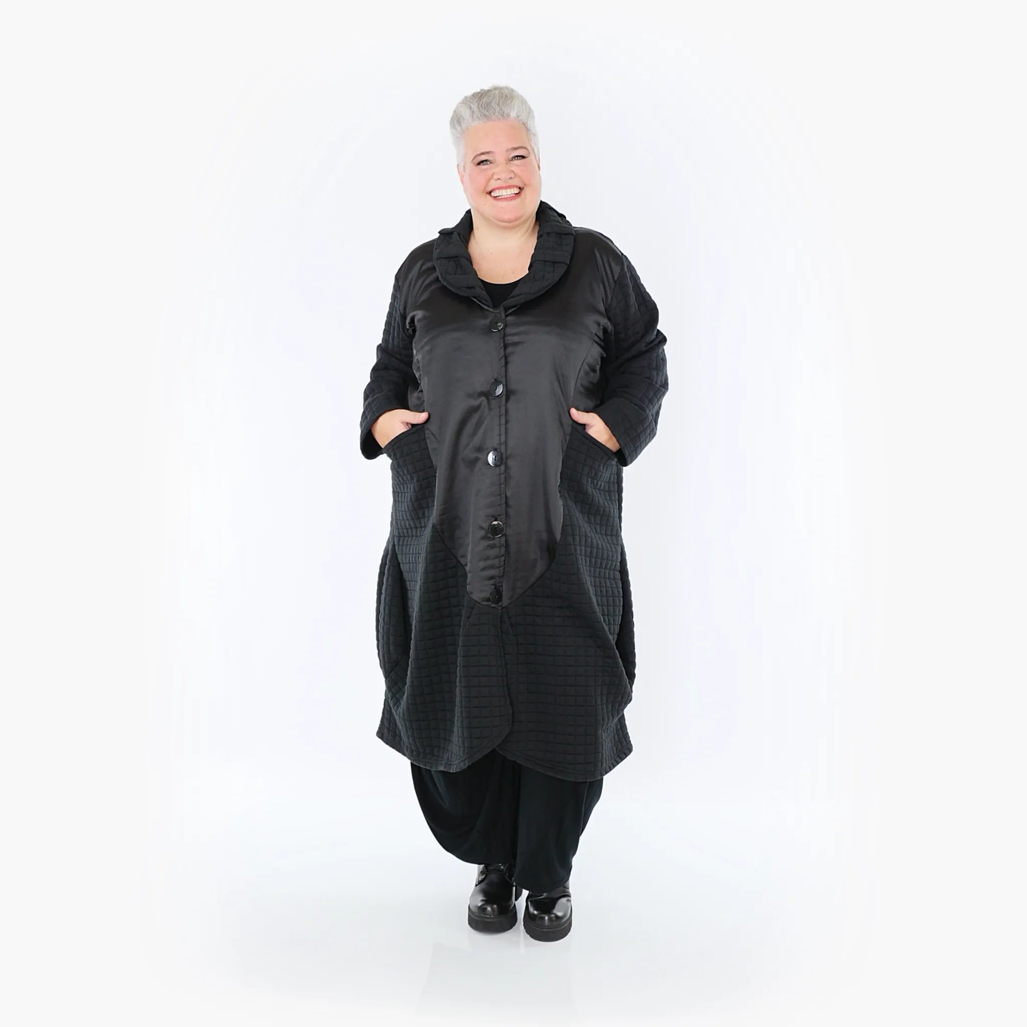 AKH Fashion Mantel 6885 Monique, Schwarz