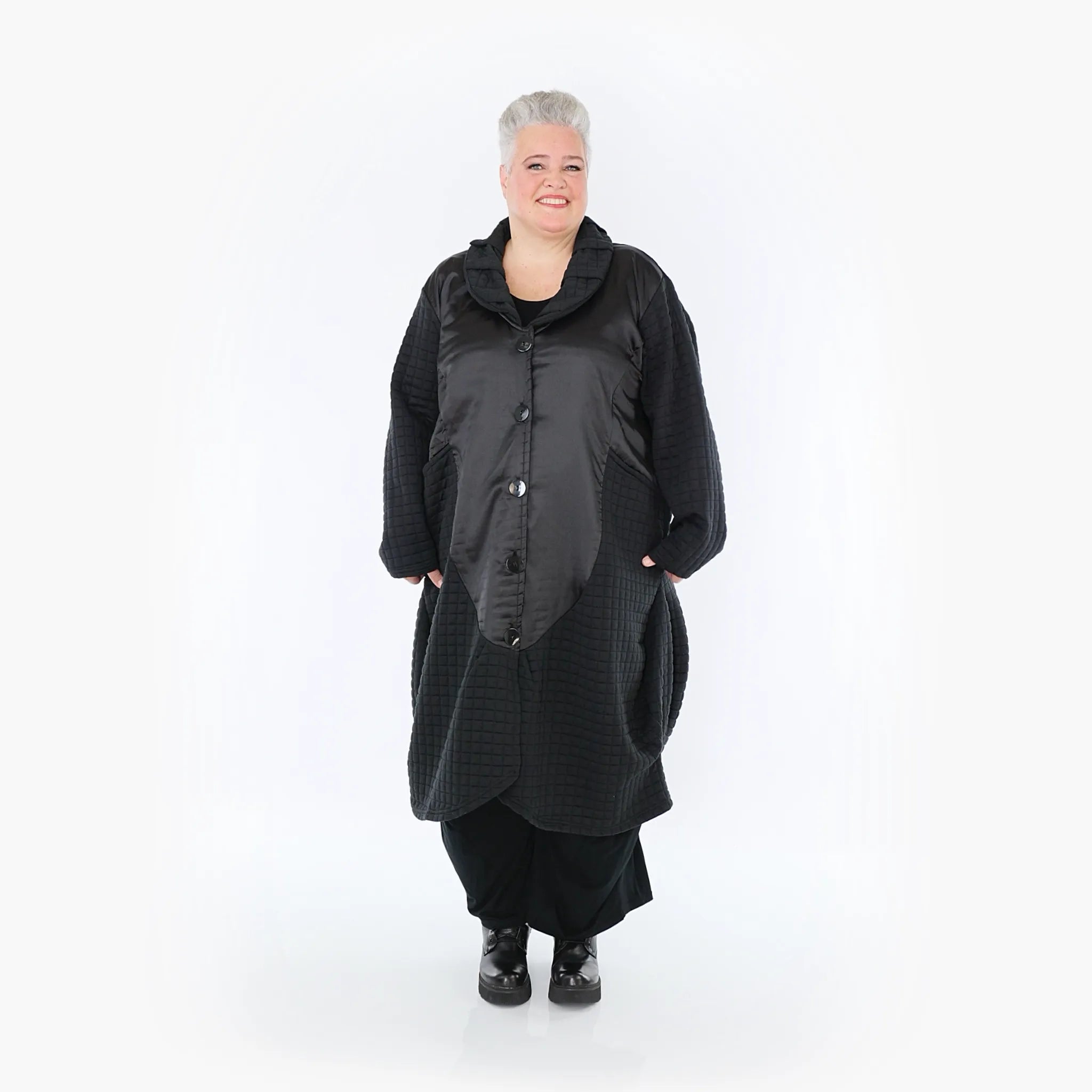 AKH Fashion Mantel 6885 Monique, Schwarz