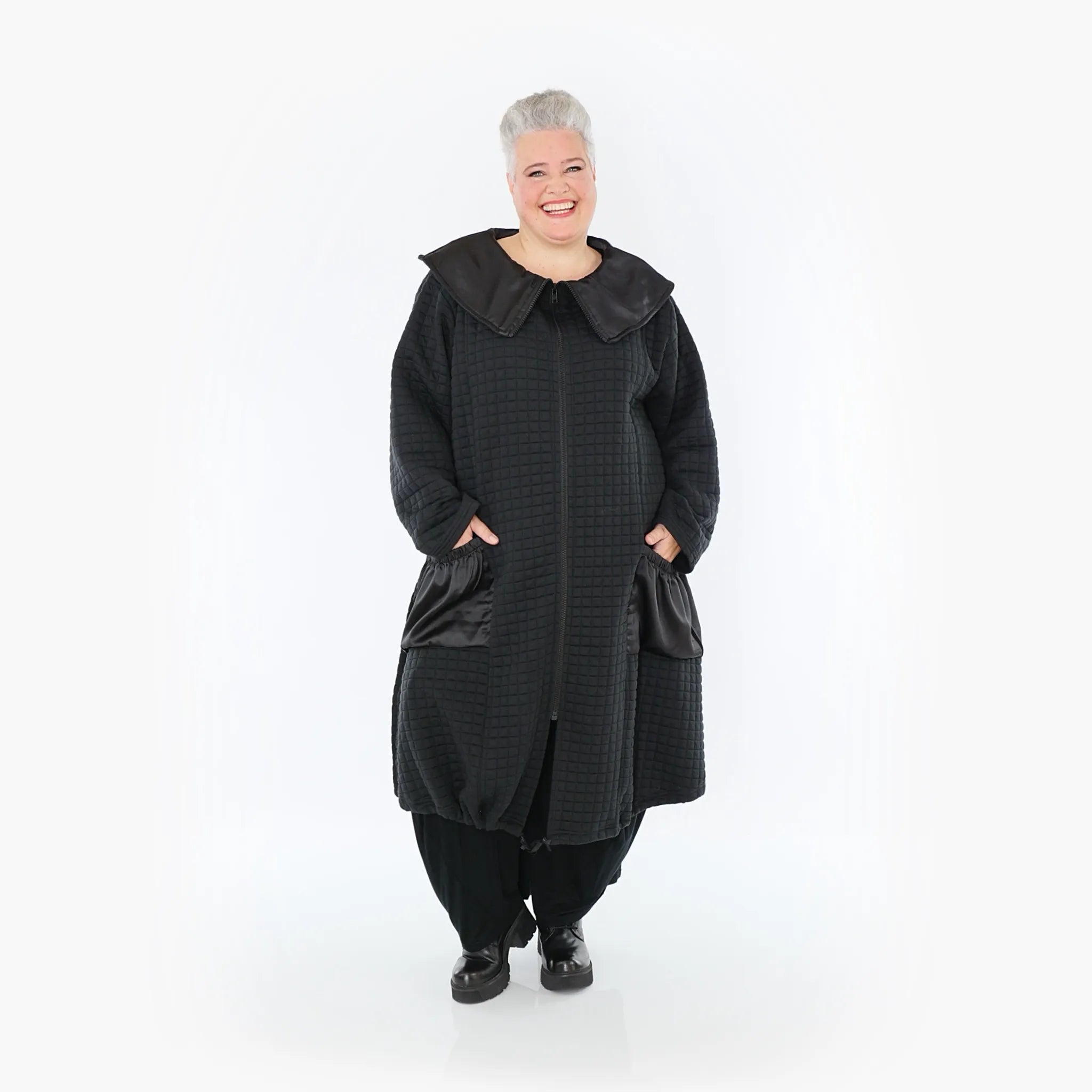AKH Fashion Mantel 7004 Monique, Schwarz