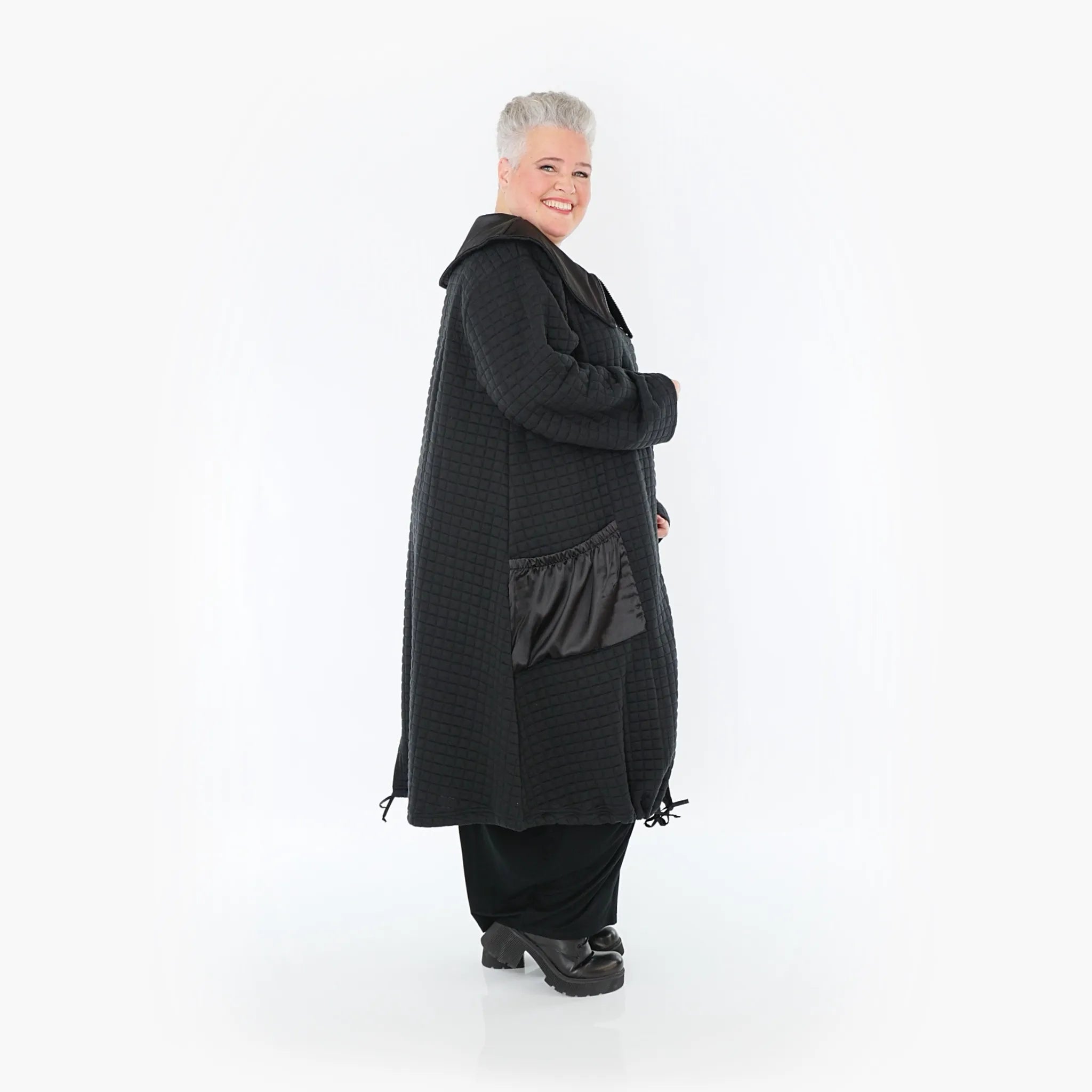 AKH Fashion Mantel 7004 Monique, Schwarz