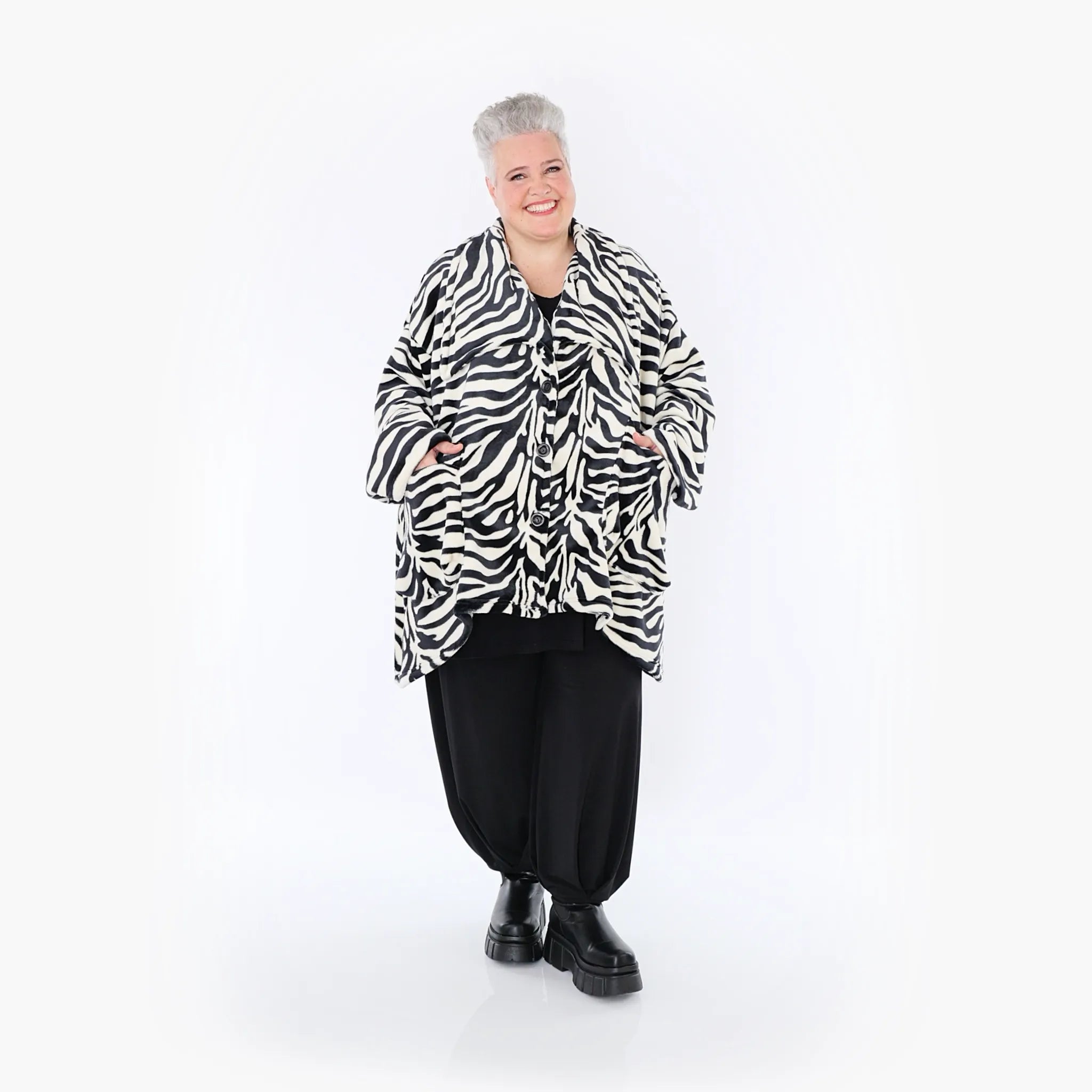 Veste AKH 6749, écru-noir