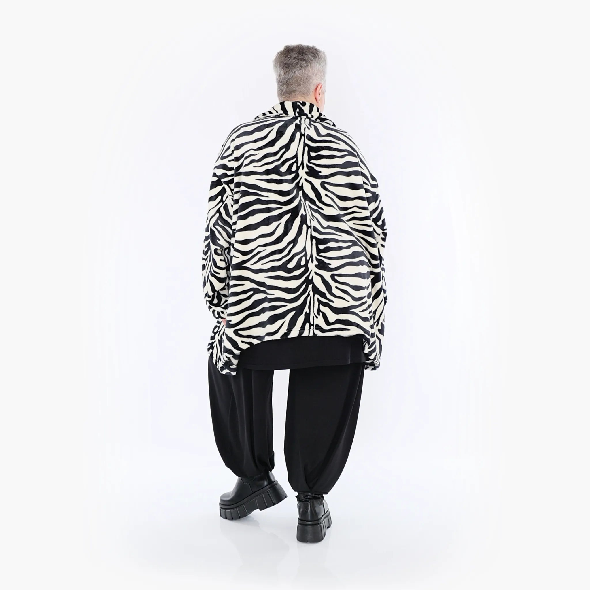 Veste AKH 6749, écru-noir