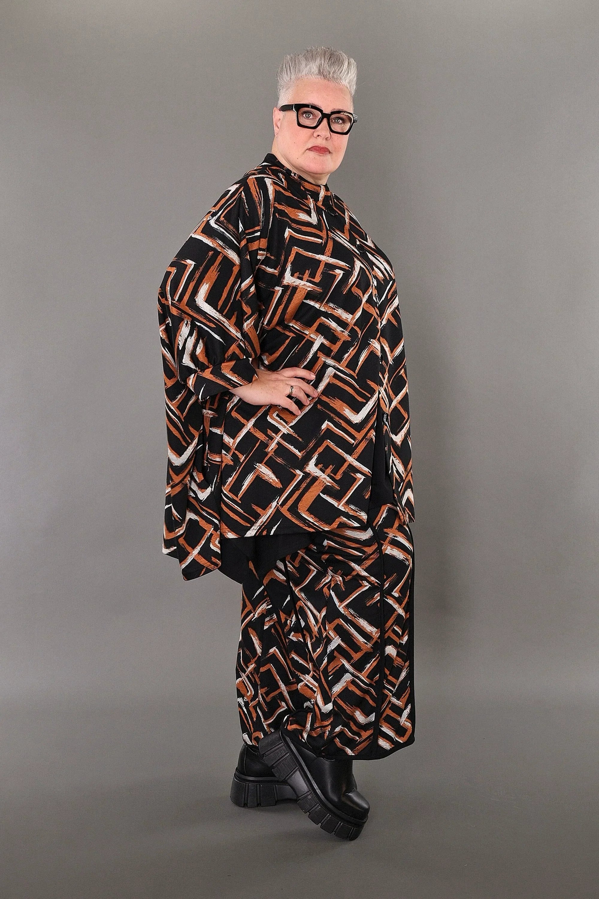 AKH Fashion 7116 Jacket, Black-Cognac-White