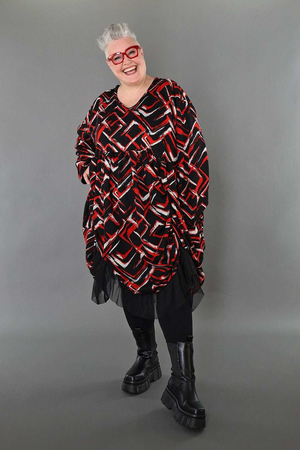 AKH Fashion · Kleid · Jacquelle · 7128 · Schwarz/Rot/Weiß