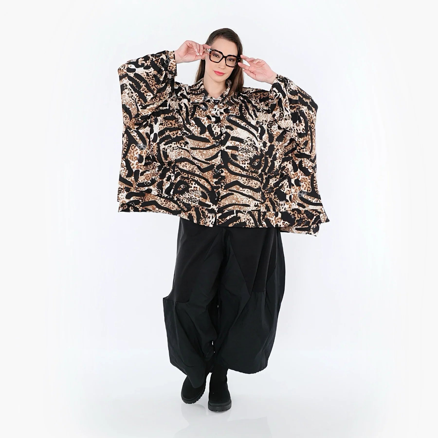 AKH Fashion 7132 Chemisier, Noir-Cognac-Blanc