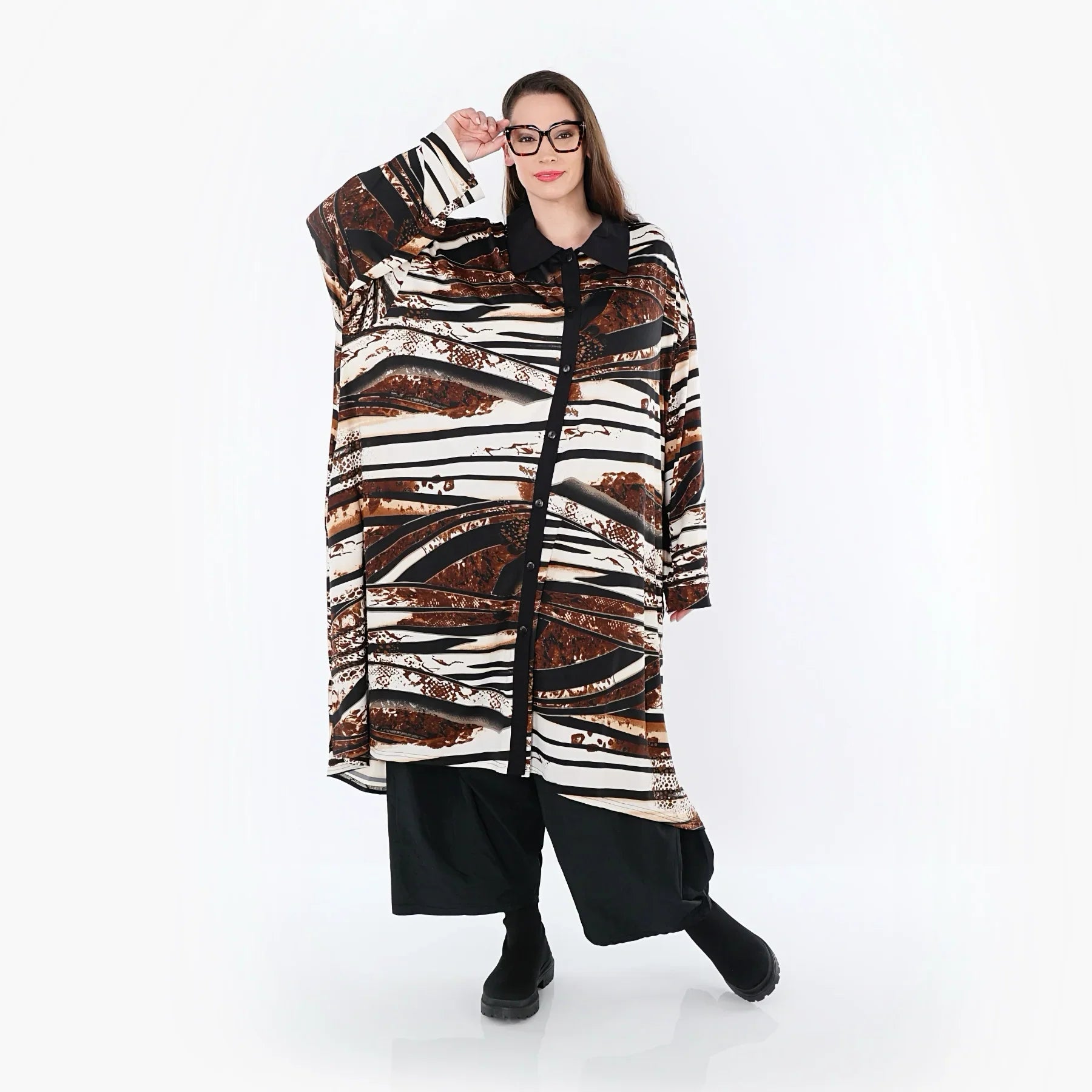 Chemisier AKH Fashion 7131, Noir-Marron-Blanc