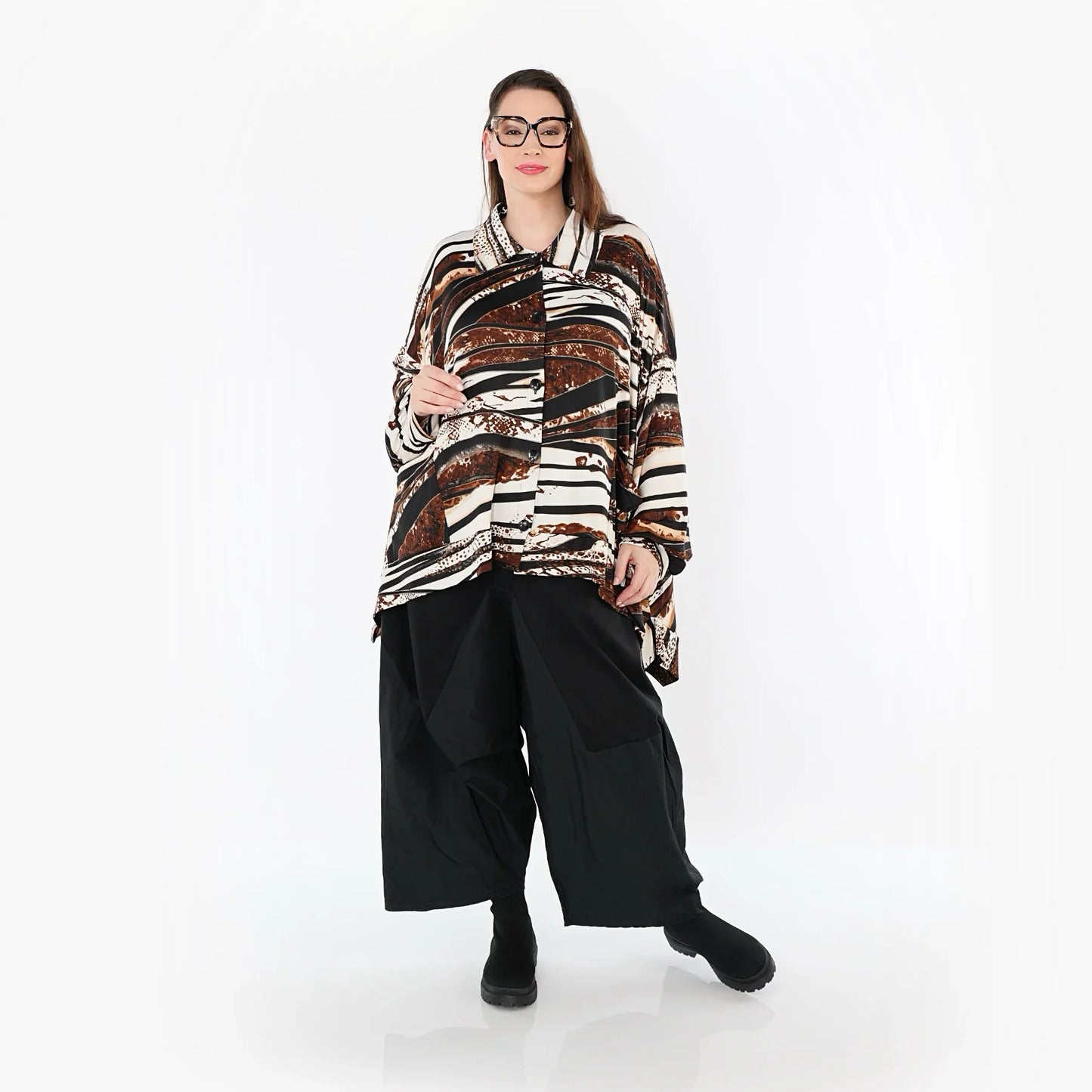 AKH Fashion 7132 Blouse, Black-Brown-White